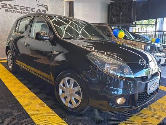 RENAULT SANDERO 1.0 EXPRESSION 16V FLEX 4P MANUAL RENAULT SANDERO 1.0 EXPRESSION 16V FLEX 4P MANUAL